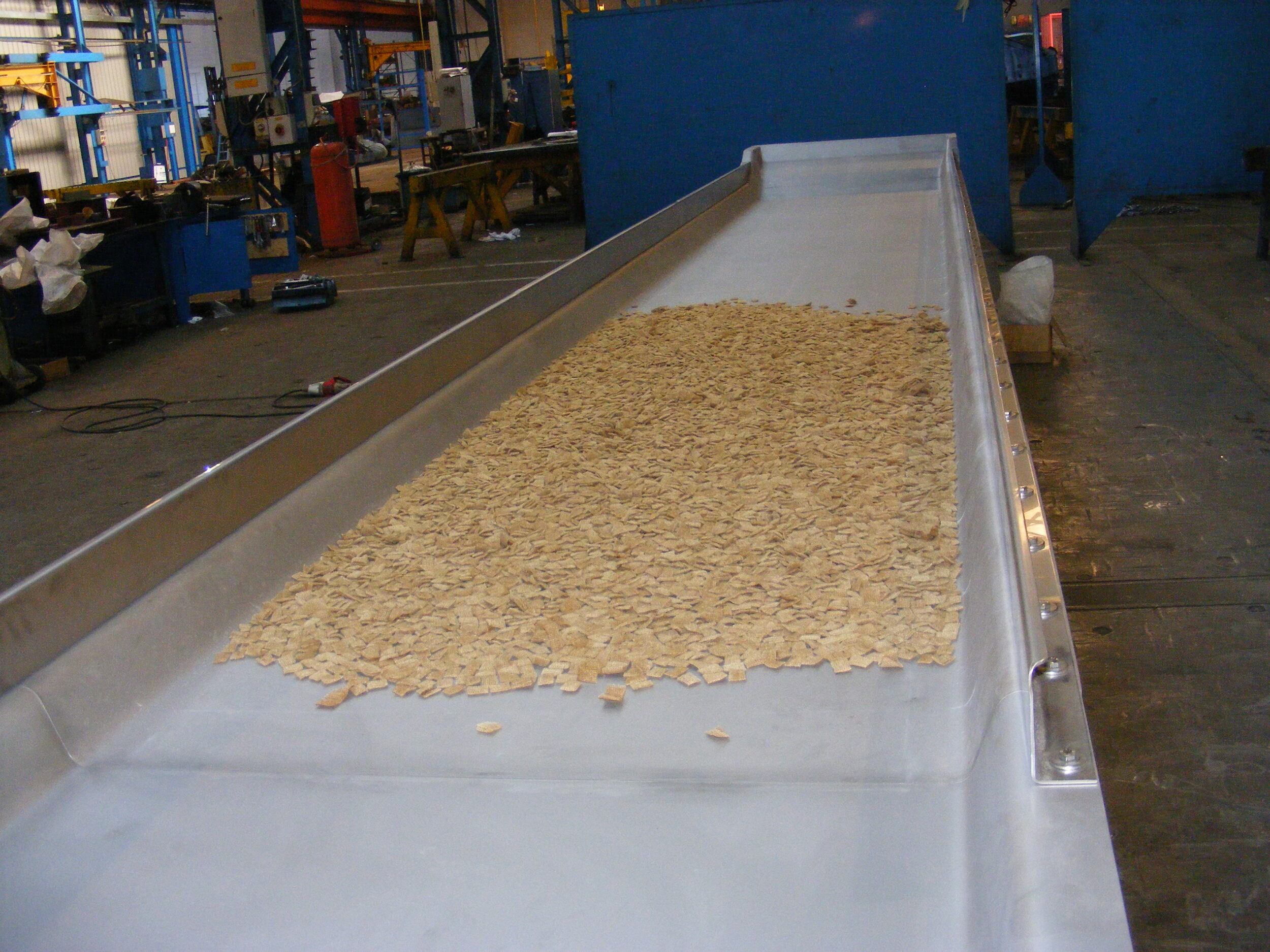 Toasterconveyor4